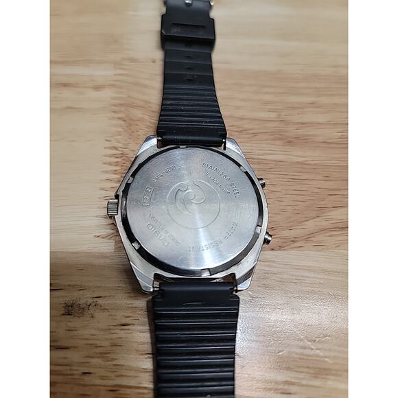 Vintage Casio Alarm Chronograph Quartz Men\'s Watch AMW-3200 (New Battery)8 main image 9